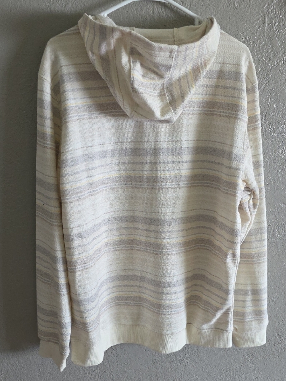 O'Neill Cream and Light Gray Striped Hooded Pullover - Picture 3 of 4